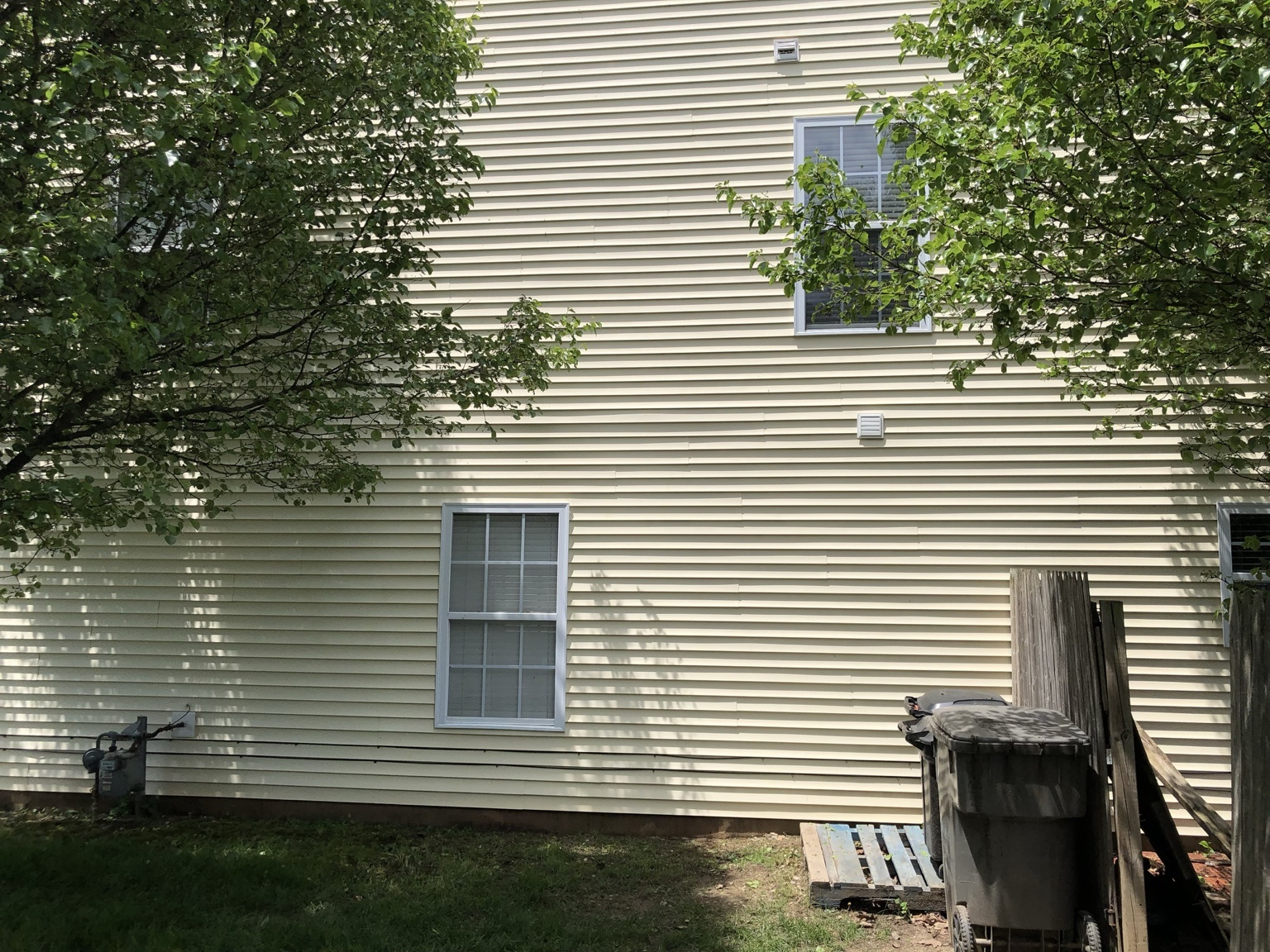 Clean siding after washing